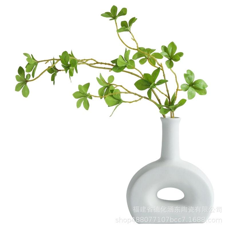 Bình gốm sứ trang trí cổ điển
