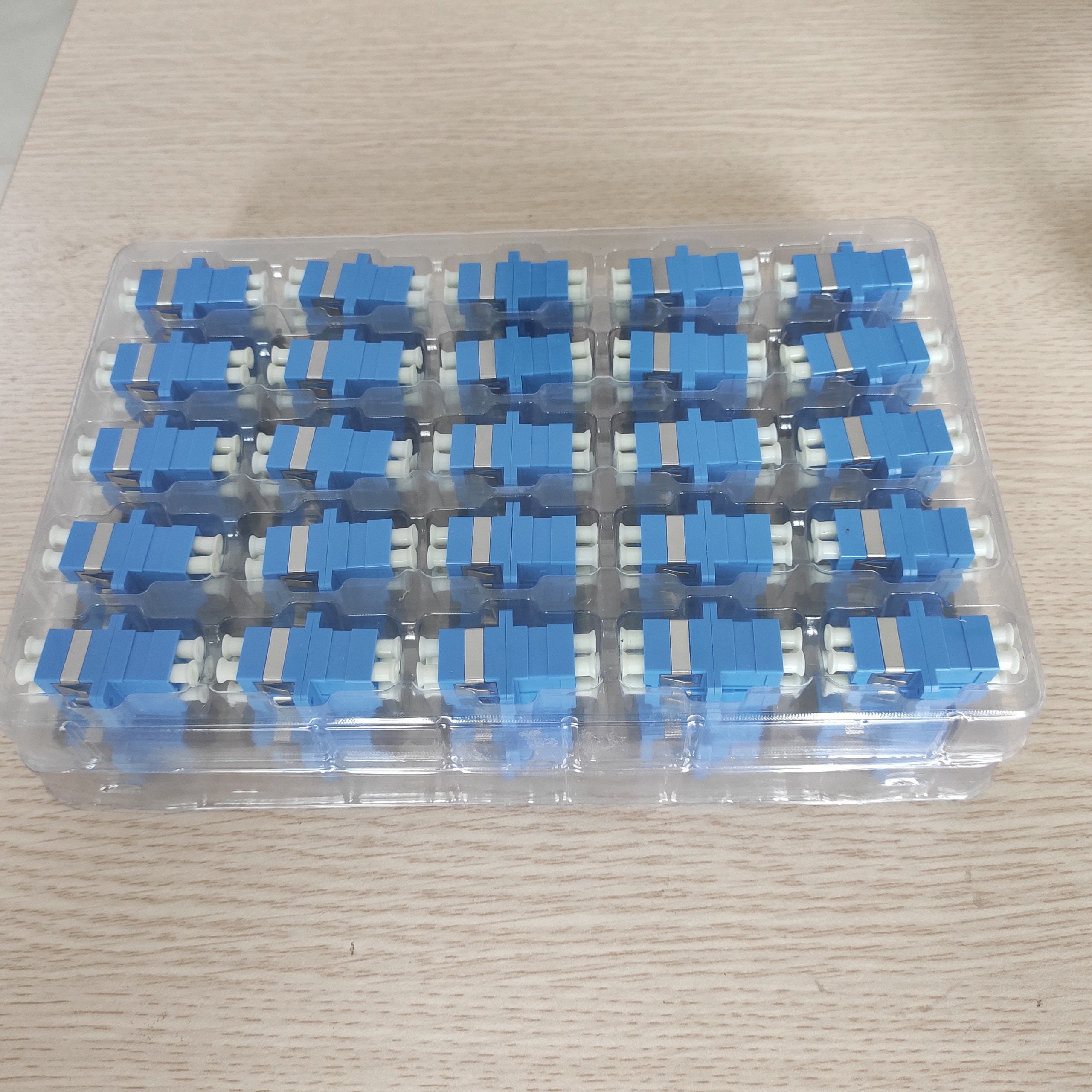 Đầu nối quang chuẩn LC UPC Adapter LC UPC - Hàng Nhập Khẩu