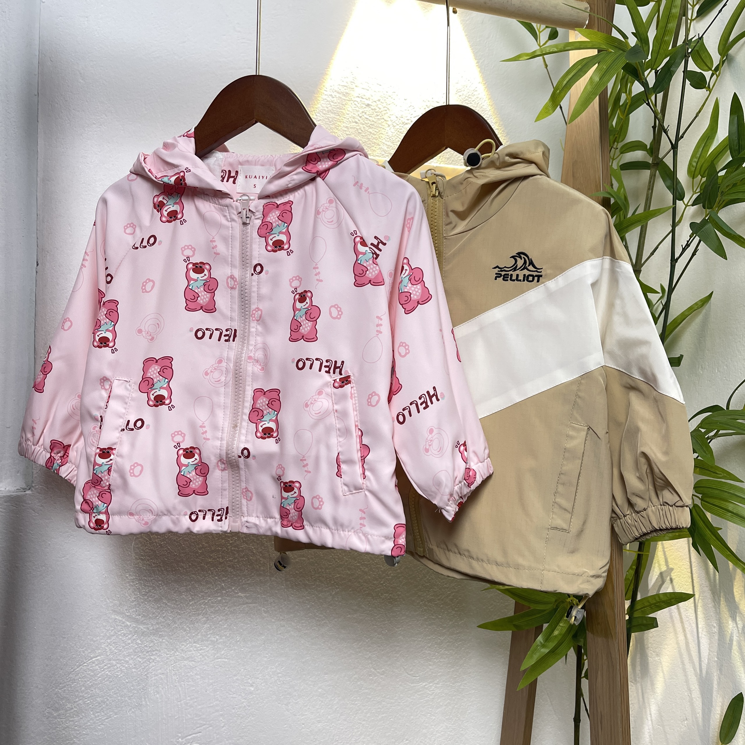 Áo khoác gió cho bé gái 1-6 tuổi 2 lớp túi bèo đính nơ cao cấp lót cotton hàng Quảng Châu