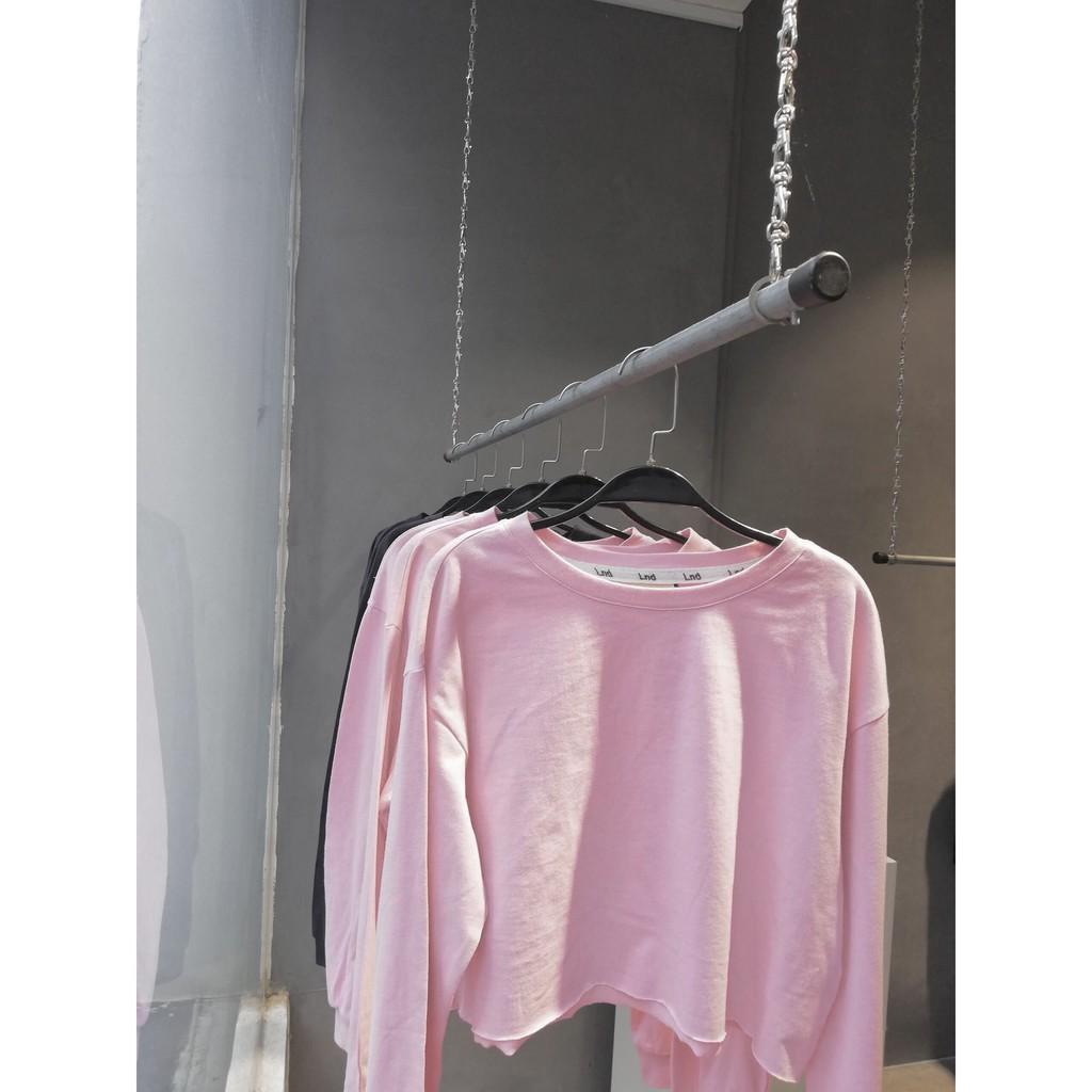 Áo croptop tay dài trơn basic đen hồng Kyubi