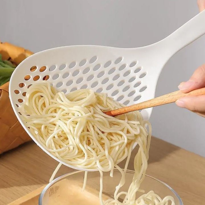 Muôi vớt đồ ăn, trụng thức ăn khổng lồ