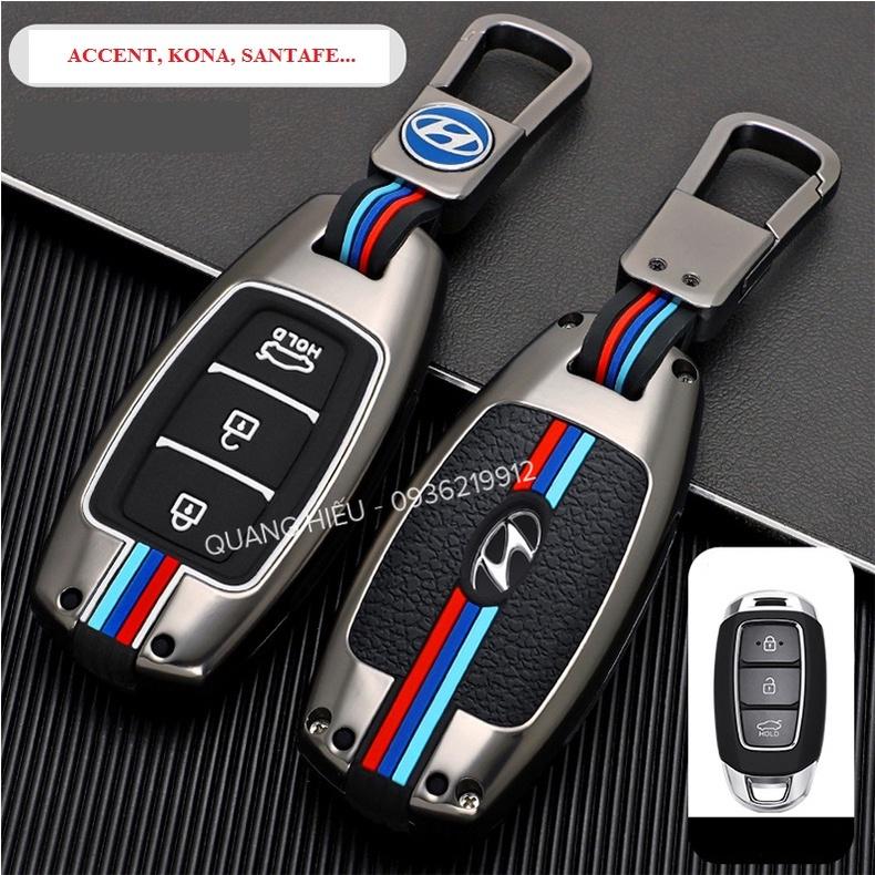 Ốp Bảo Vệ Khóa Dành Cho Xe Hyundai Accent , Kona, Santafe Bằng Hợp Kim Cao Cấp