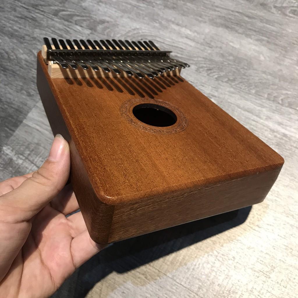 Đàn kalimba có khắc nốt - âm vàng và kèm phụ kiện