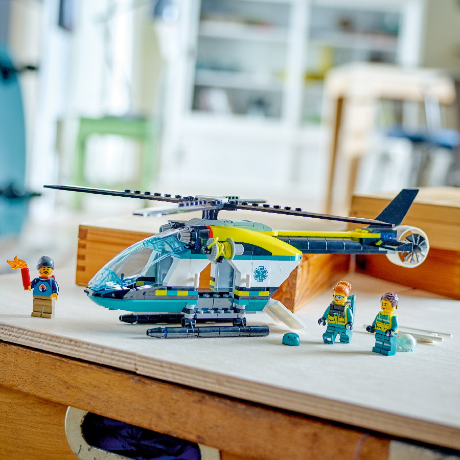 Đồ Chơi Lắp Ráp Trực Thăng Cấp Cứu Chuyên Dụng LEGO CITY 60405 (226 chi tiết)