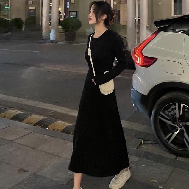 Váy suông dáng dài, váy maxi dài tay dáng xòe trơn basic cổ tròn vải thun tăm co giãn dày dặn phong cách Hàn Quốc,VAY025