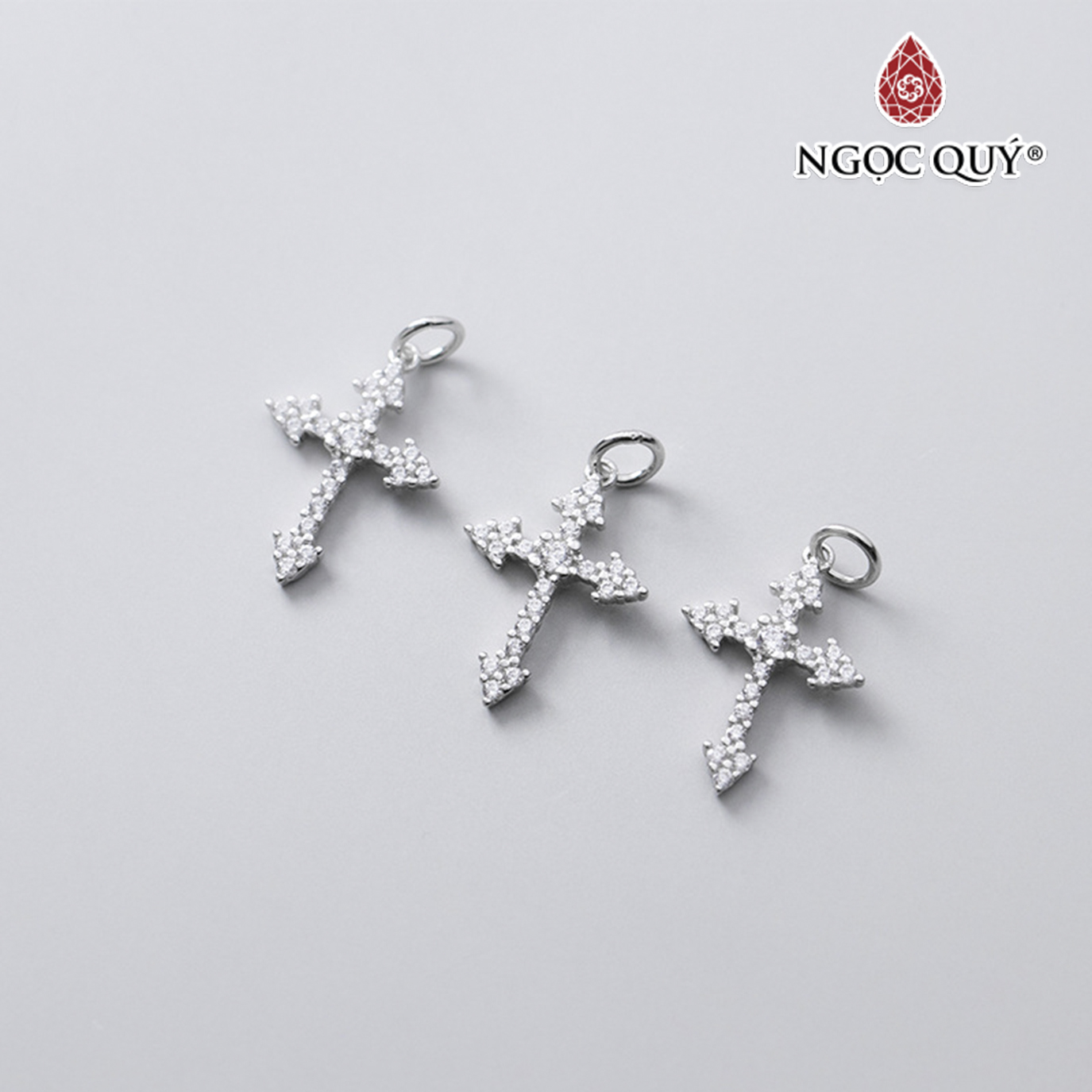 Charm bạc treo hình thánh giá họa tiết nổi - Ngọc Quý Gemstones