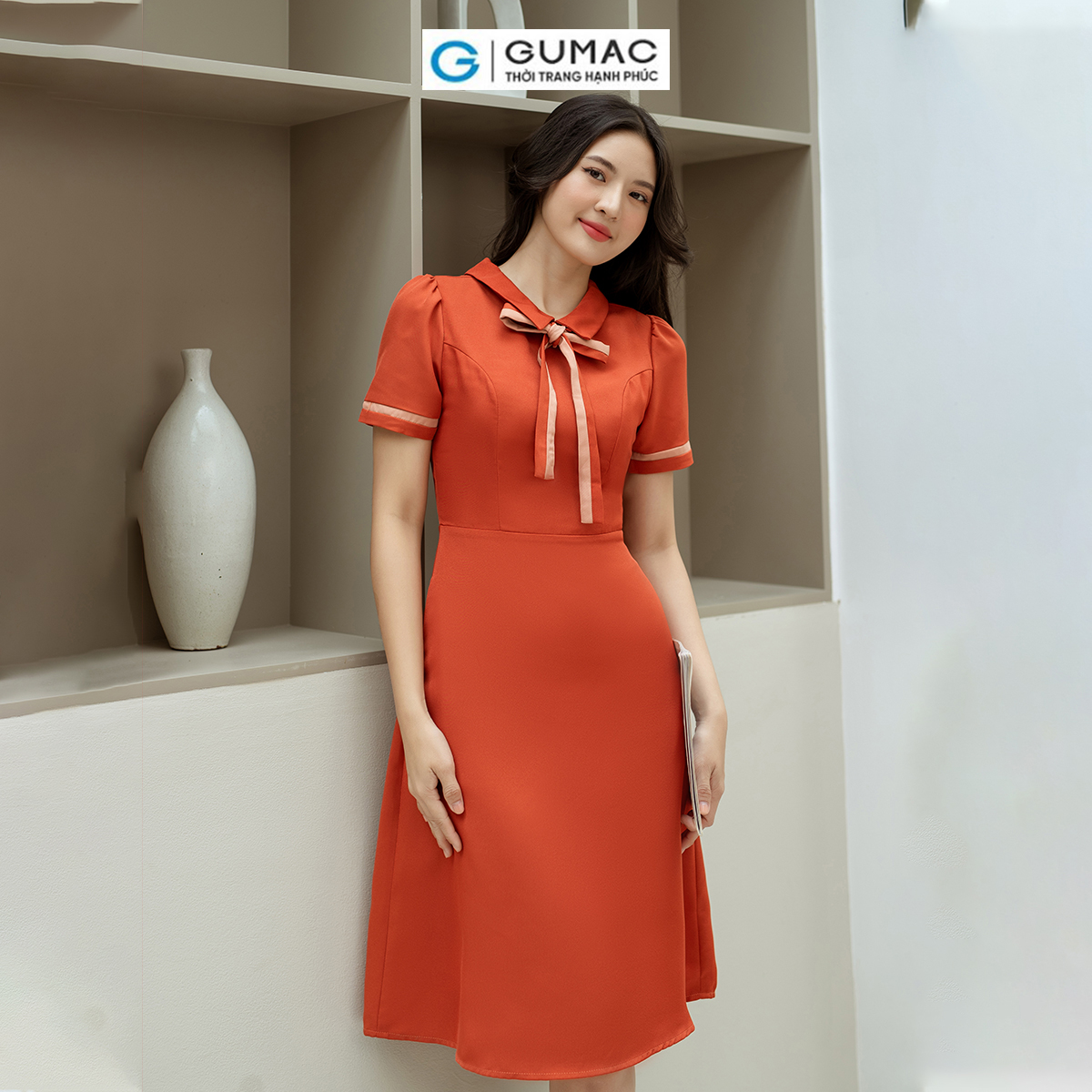 Đầm A nẹp tay phối thời trang GUMAC LDD0805