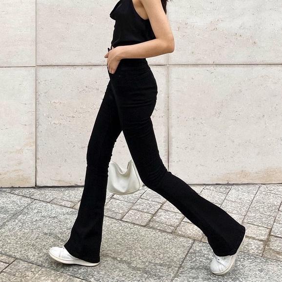 Quần Jean Ống Loe Đen Nữ Dài Sofm Wear Cạp Cao