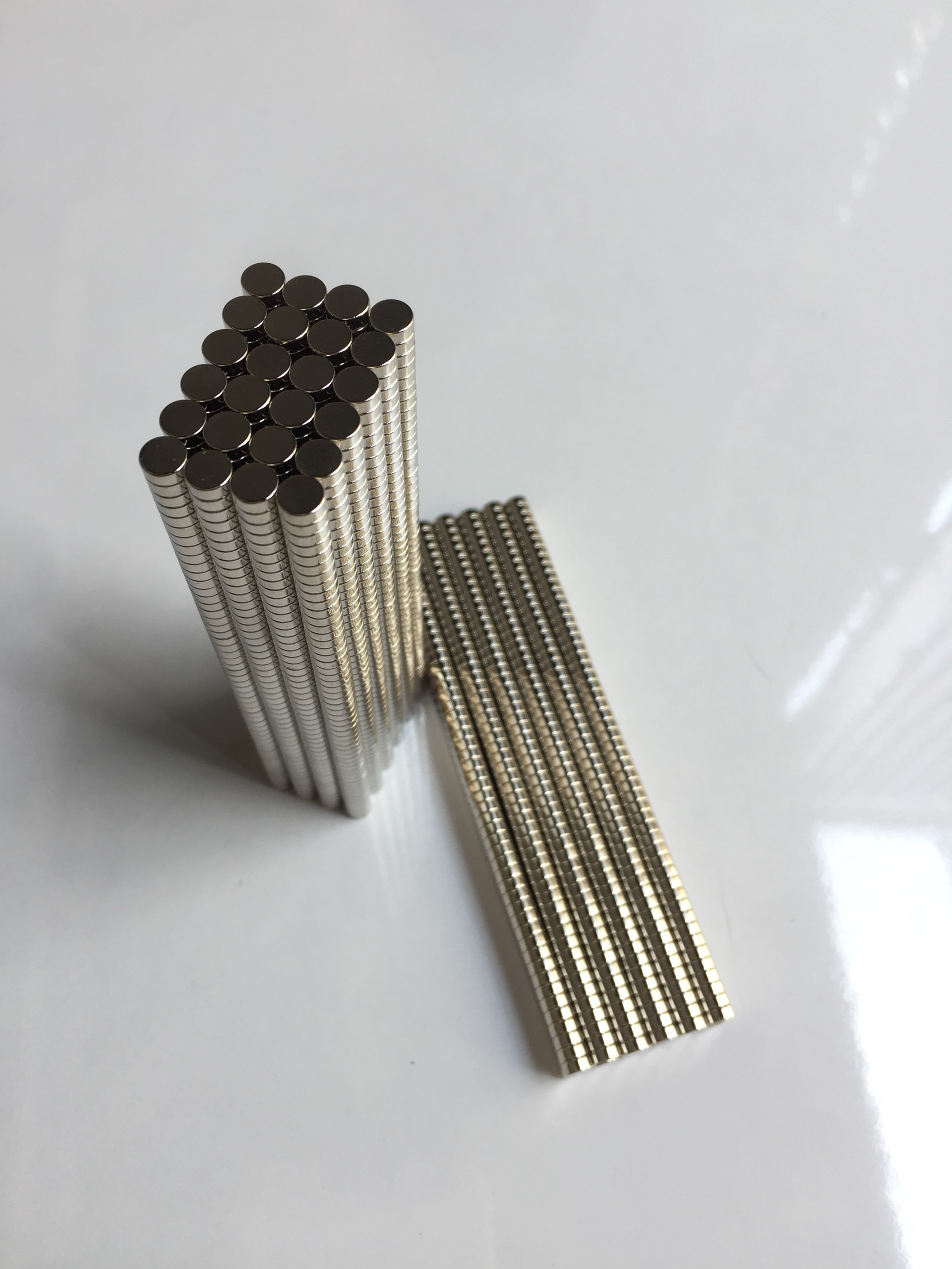 100 Viên nam châm đất hiếm NdFeB phi tròn 5x2mm, lực từ cực mạnh, nam châm tròn trụ