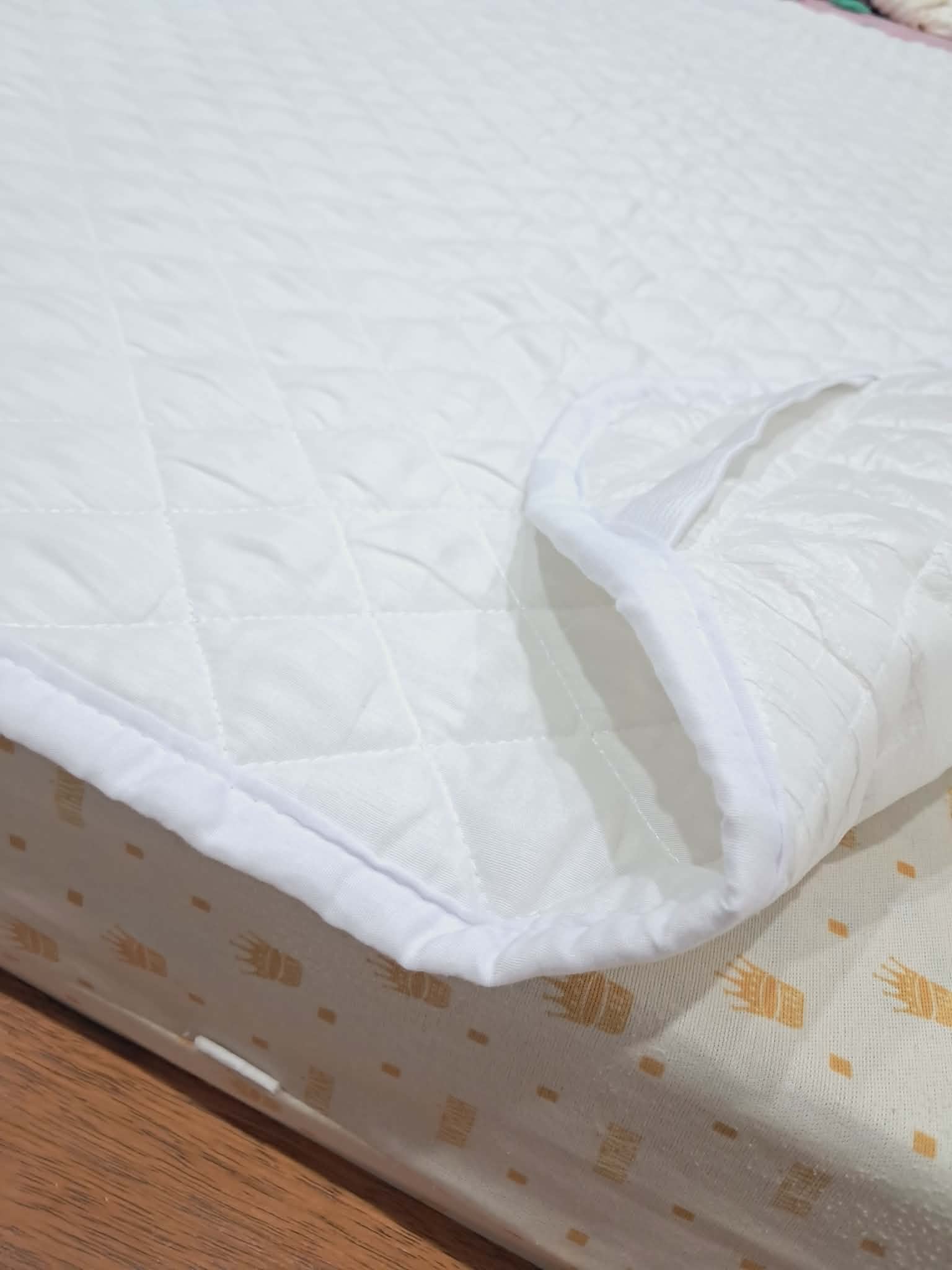 Tấm Bảo Vệ Nệm Chống Thấm 100