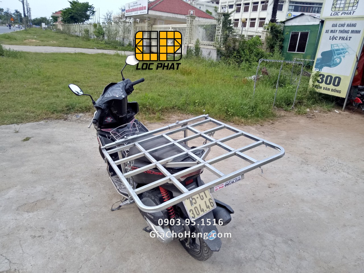 Baga giá chở hàng xe máy đa năng loại siêu lớn r80.d80cm dùng cho xe Ga & xe Số