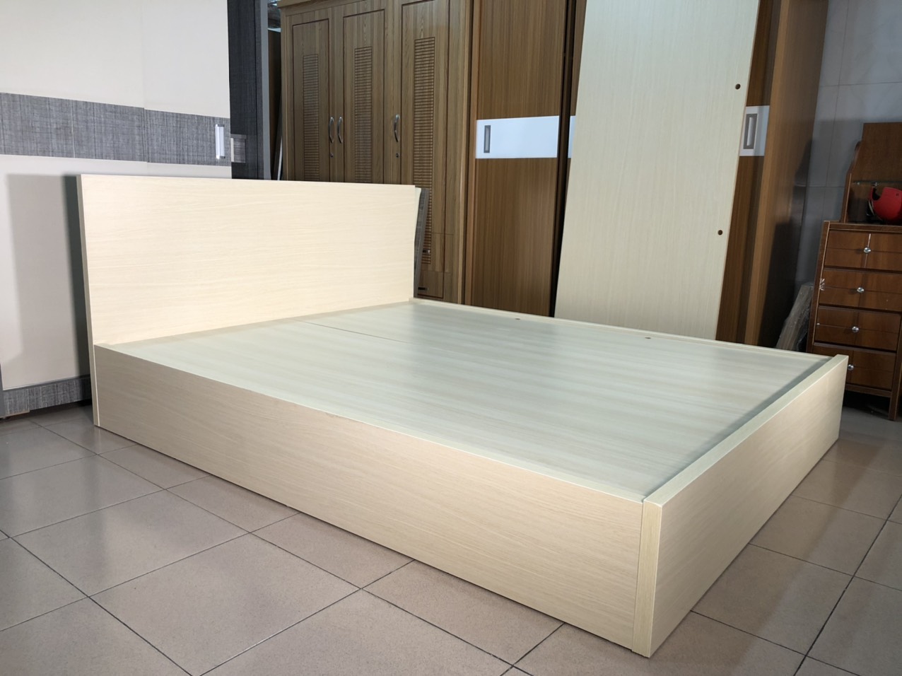 Giường Ngủ Gỗ MDF Phủ Melamine Cao Cấp Viva Màu Kem Học Kéo