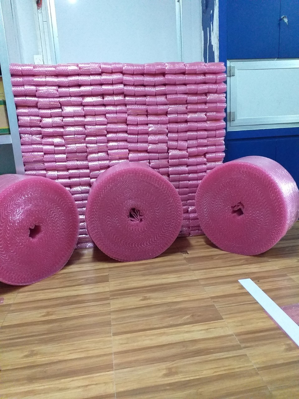 Xốp hơi gói hàng gia dụng