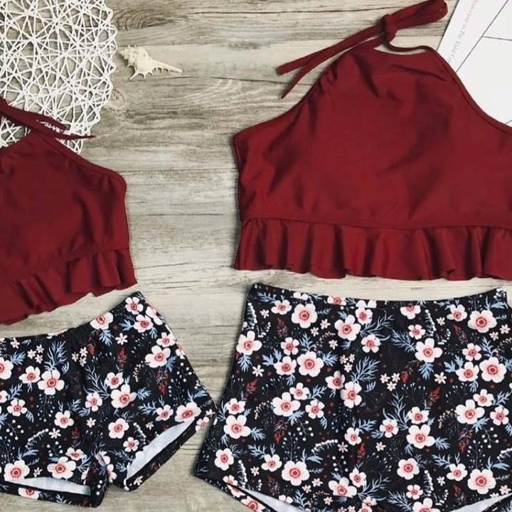 Bikini mẹ và bé gái phong cách Vintage