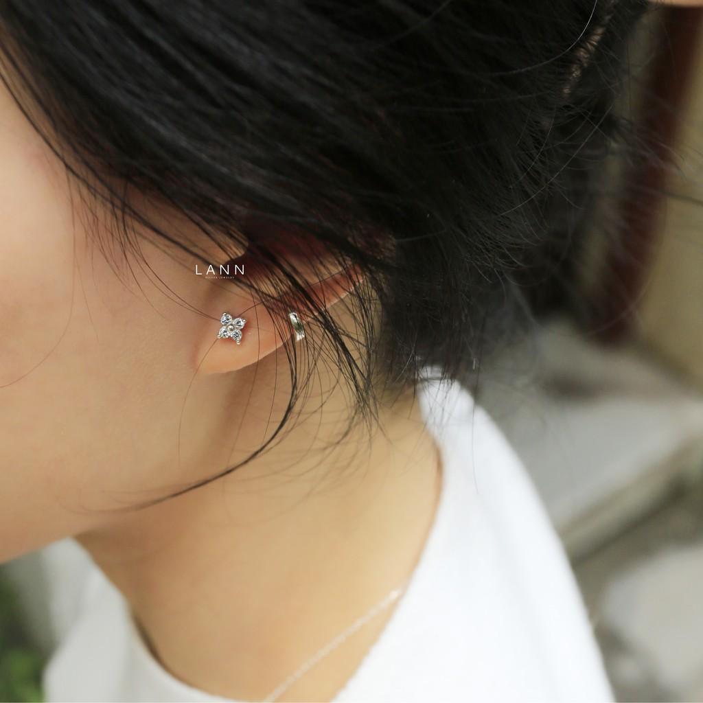 Khuyên hoa 4 đá S925 LANN