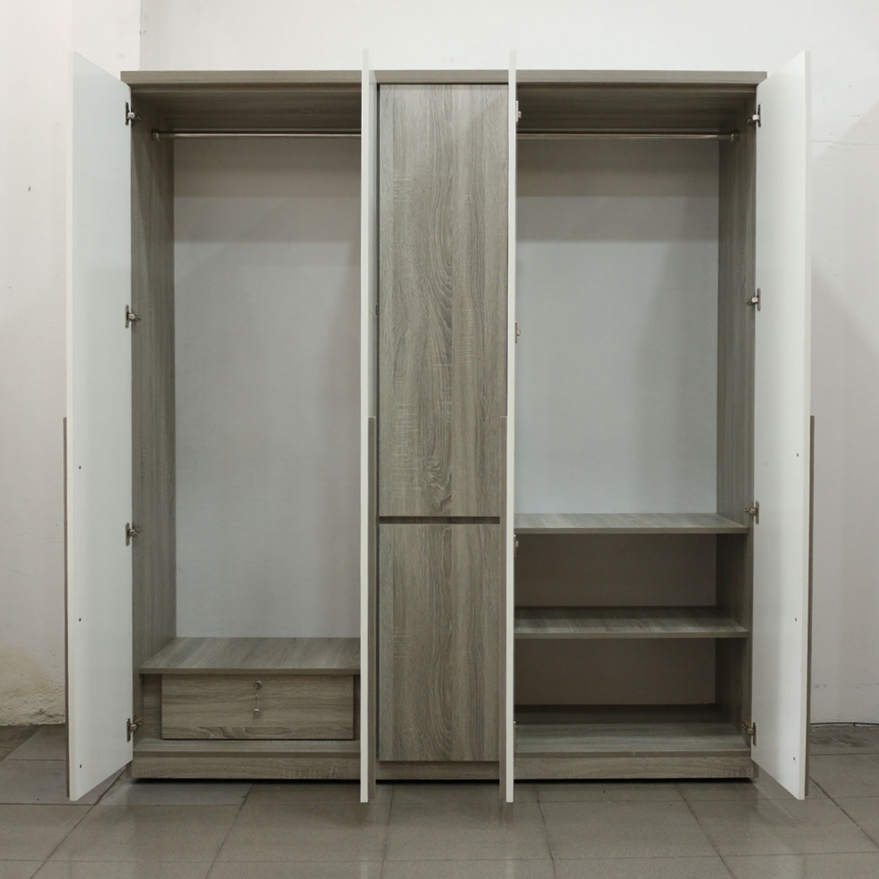 Tủ Quần Áo Gỗ MDF Cửa Mở 5 Cánh Màu Xám Sọc Hiện Đại Viva