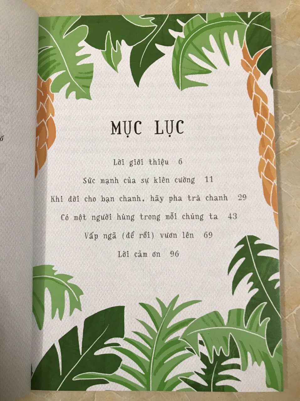 Combo 3 cuốn đọc chữa lành: Chọn lối riêng giữa đời ngả nghiêng; Phép màu của những giấc mơ; Đời giao bão táp để mình kiên gan;