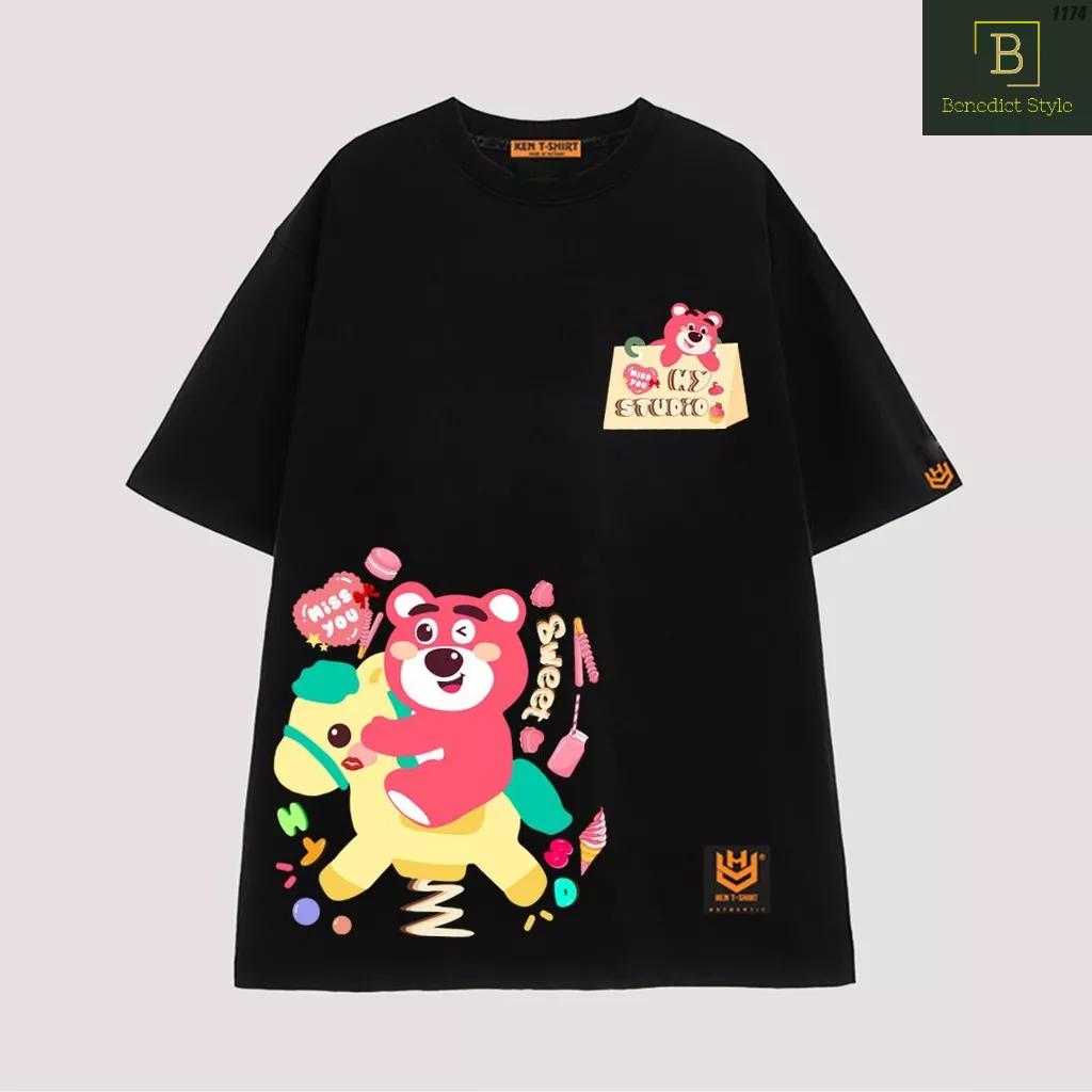 Áo thun tay lỡ unisex phom rộng in hình Gấu dâu cưỡi ngựa