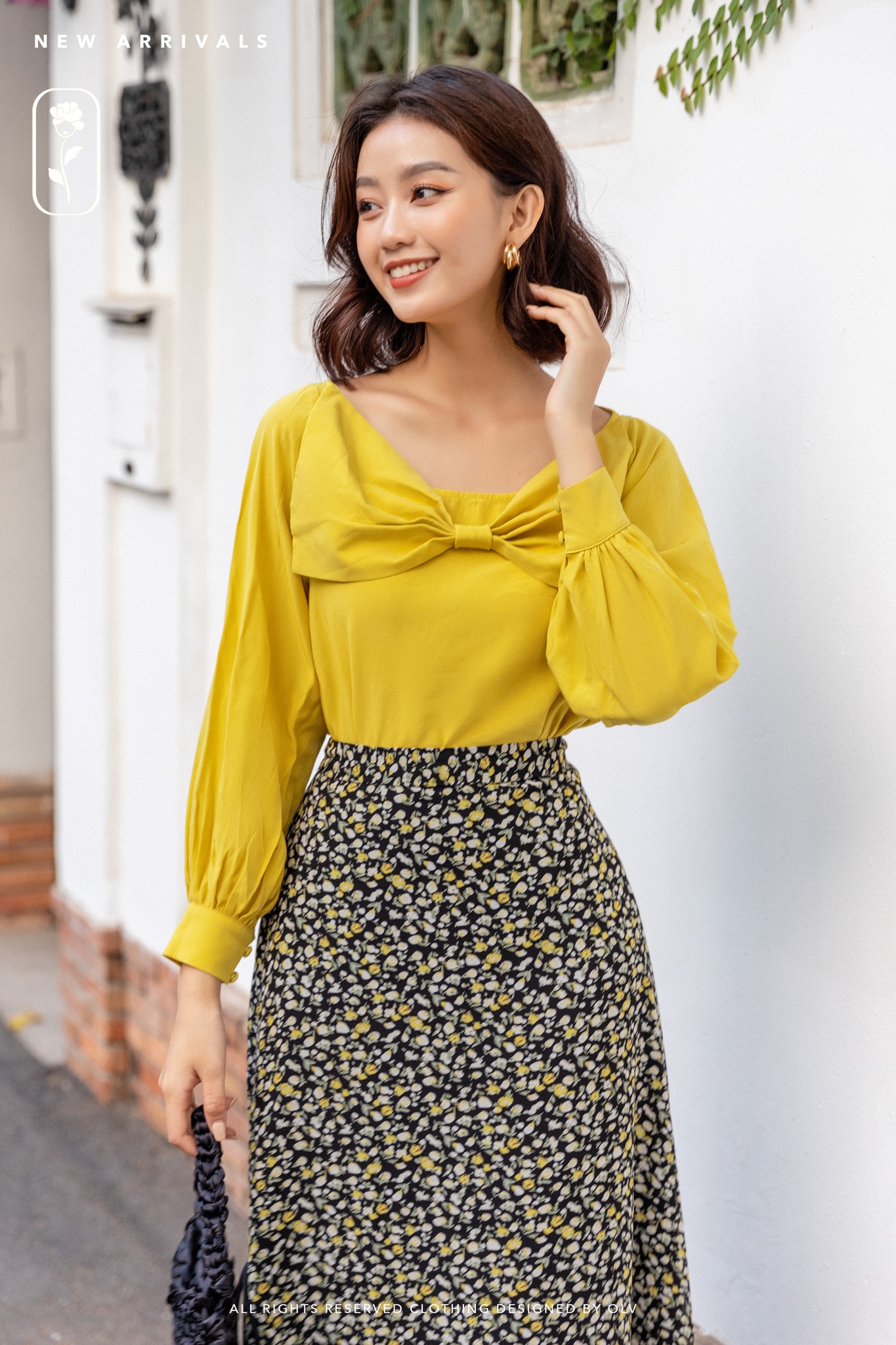 OLV Áo Áo Mustard Bowy Top