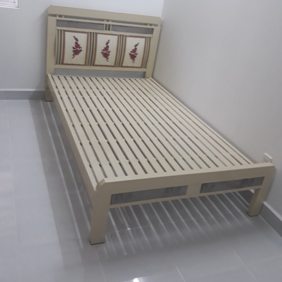 Giường sắt đẹp cao cấp 1m6x2m - LG04