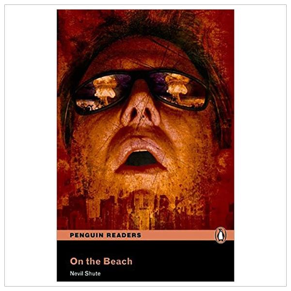 Level 4: On The Beach Book and MP3 Pack (Pearson English Graded Readers)