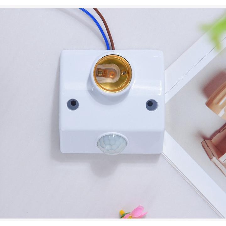 Đuôi đèn cảm ứng chuyển động hồng ngoại E27