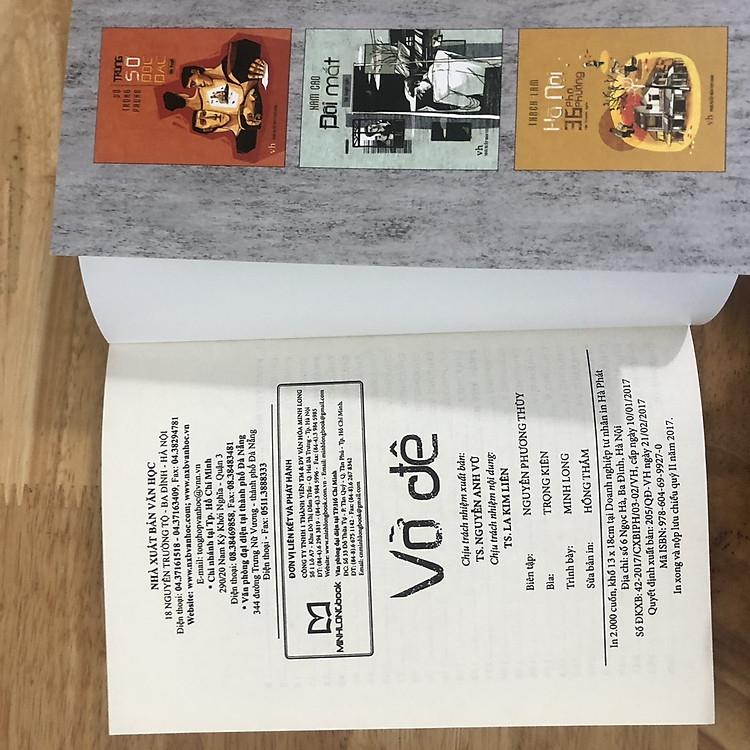 Sách: Vỡ đê - Tái Bản