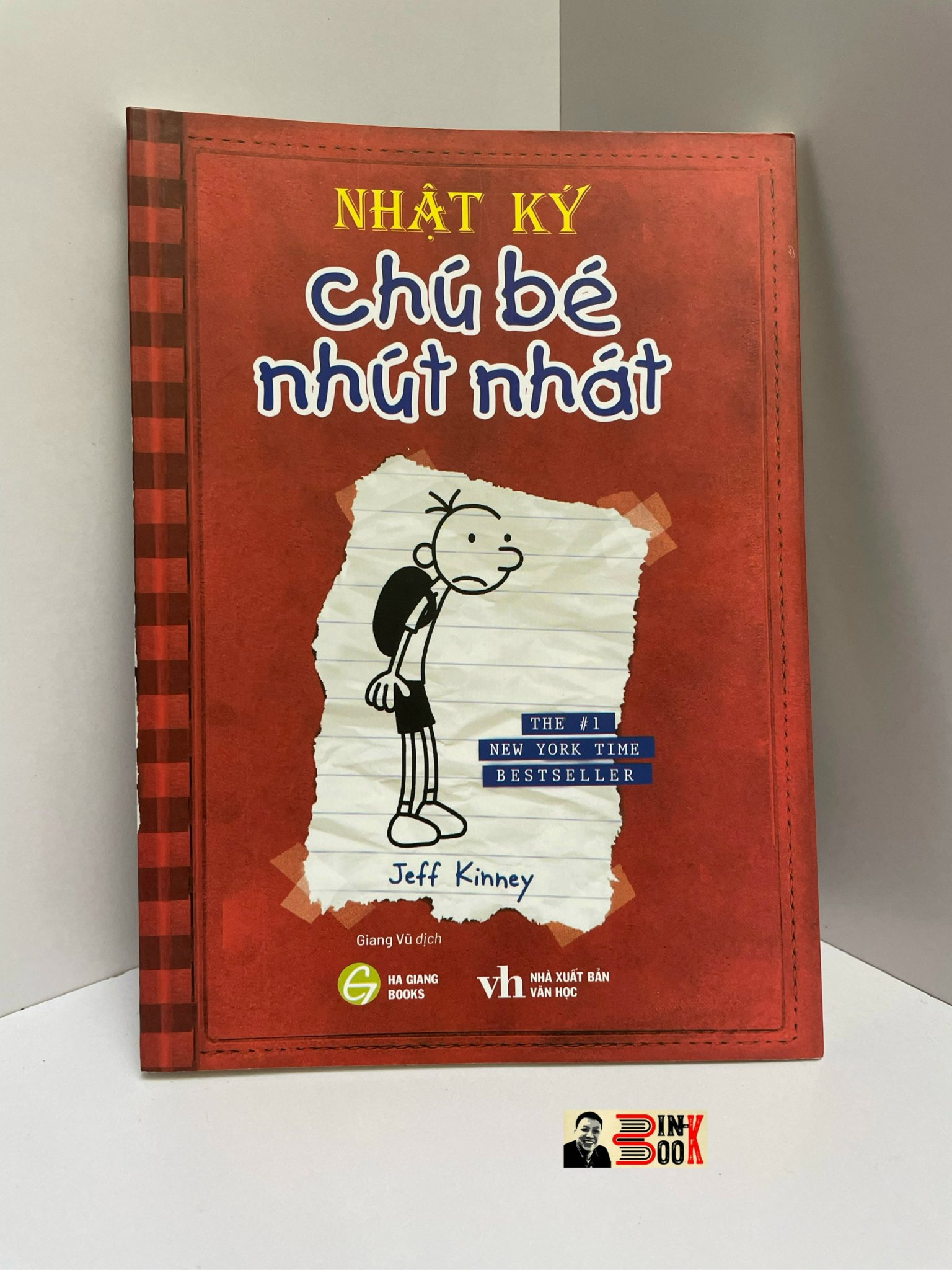 NHẬT KÝ CHÚ BÉ NHÚT NHÁT – Tiểu thuyết hay nhất thế giới về tuổi thơ suốt 01 năm - #1 Newyork Time Best Seller – Hà Giang Books – NXB Văn Học