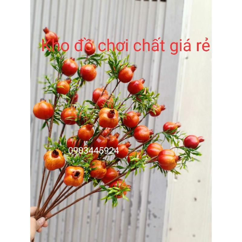 Cành lựu 4quả kèm lá cao 60cm-Quả giả