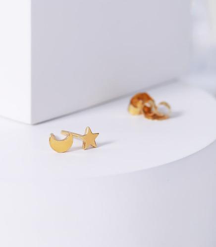 Bông tai bạc nữ mặt trăng ngôi sao đơn giản đẹp Gix Jewel BT13