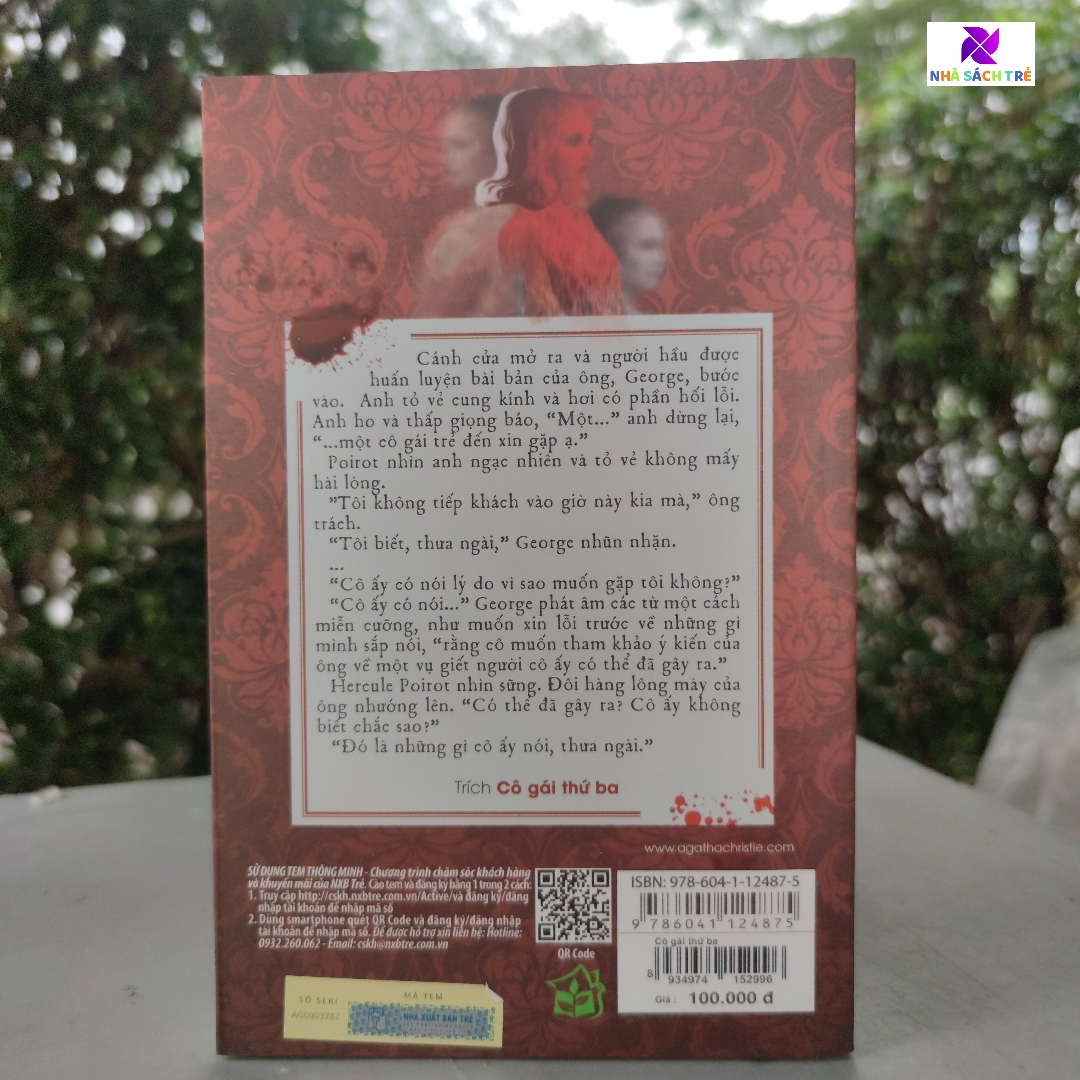 Cô Gái Thứ Ba
