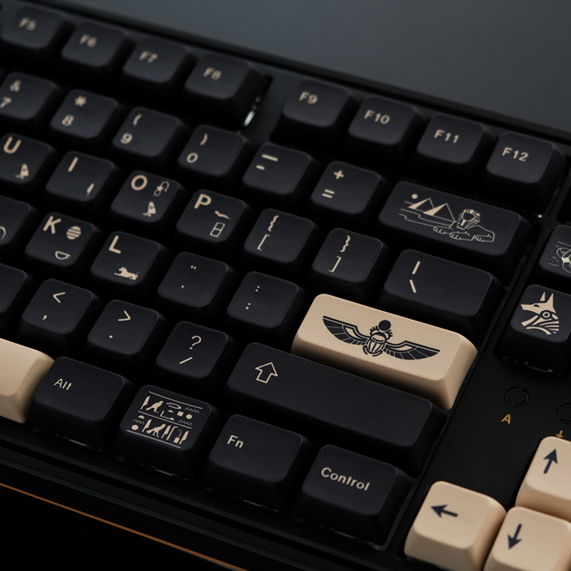 Keycap Cho Bàn Phím Cơ Nhập Khẩu GMK Pharaoh Thick PBT XDA Profile 140 Phím