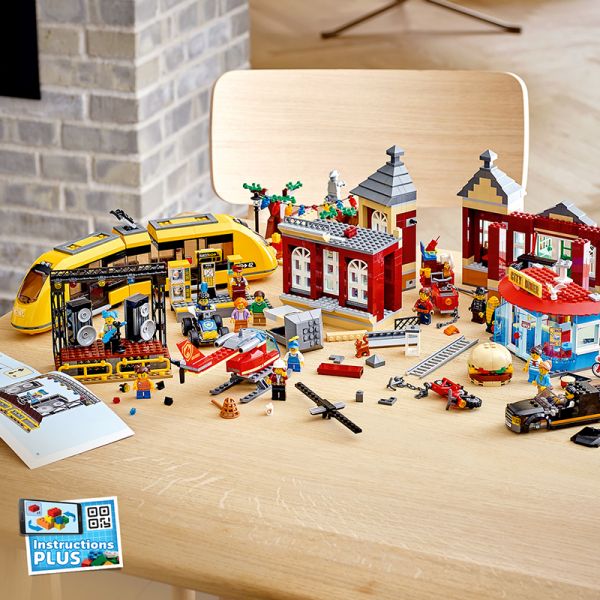 BỘ LẮP RÁP LEGO CITY 60271 QUẢNG TRƯỜNG THÀNH PHỐ