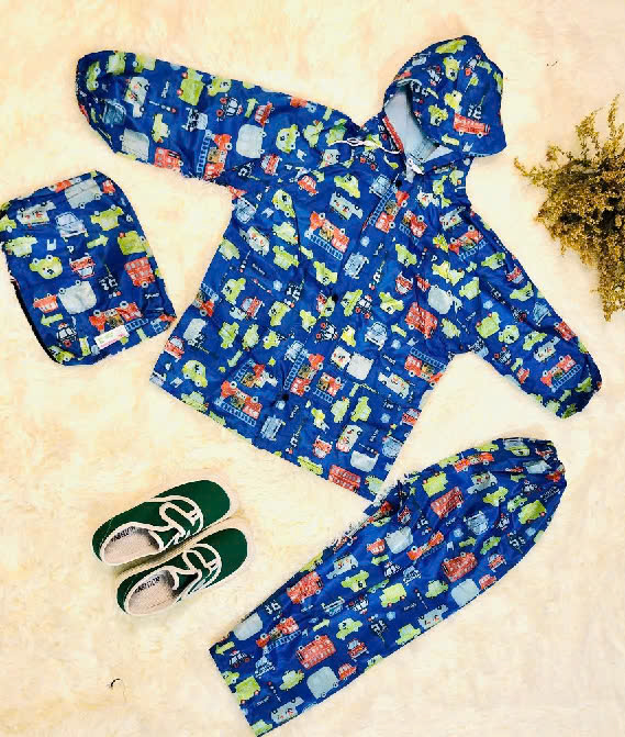 Áo Mưa Bộ Cho Bé Họa Tiết Hoạt Hình Dễ Thương Size Số 3 ( 7-9 Tuổi )
