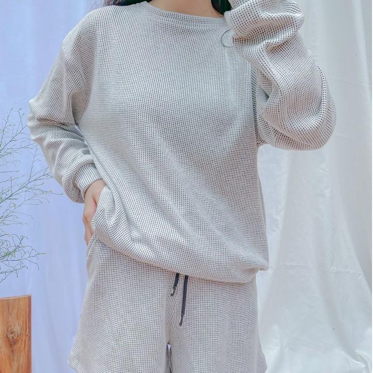 Set quần áo thu đông form rộng cho nữ phong cách