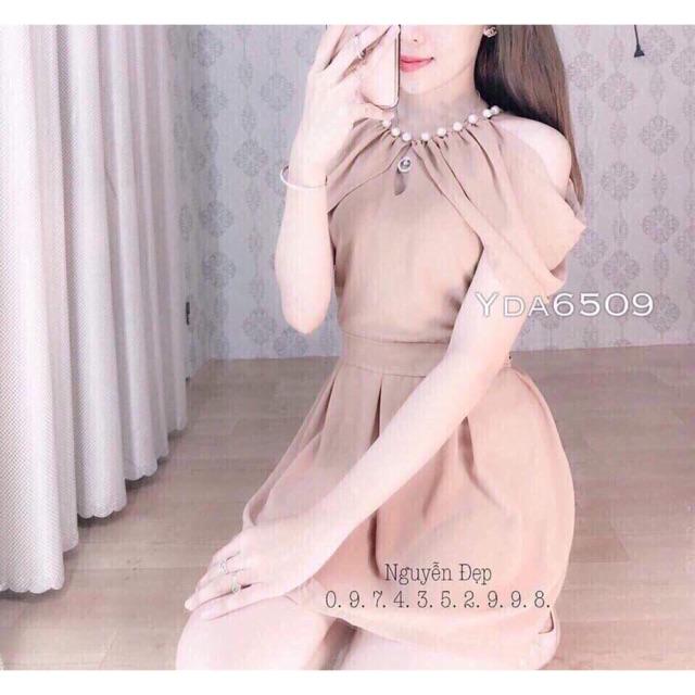 BB166 Đầm trễ vai cổ cườm dễ thương