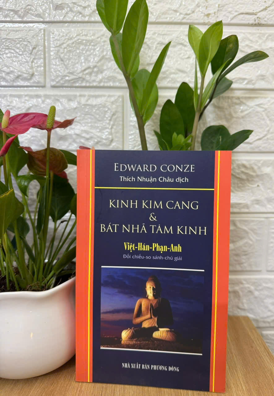 Sách - Kinh Kim Cang &amp; Bát Nhã Tâm Kinh  (Việt, Hán, Phạn, Anh)
