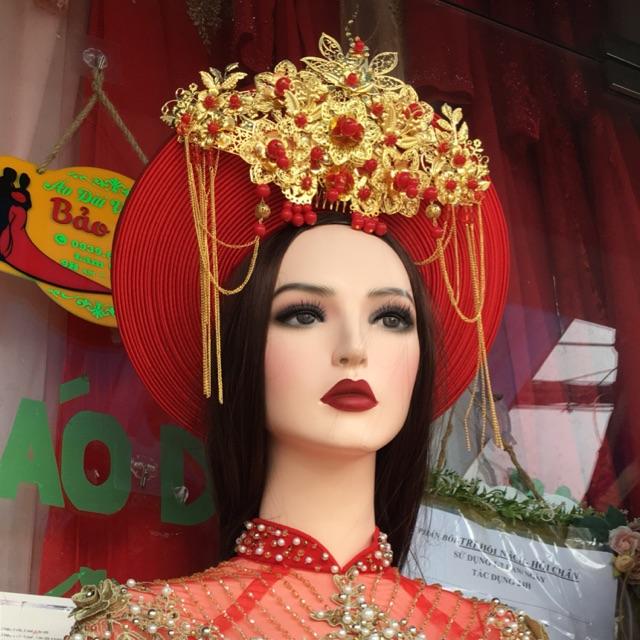 Mấn cô dâu trâm vàng