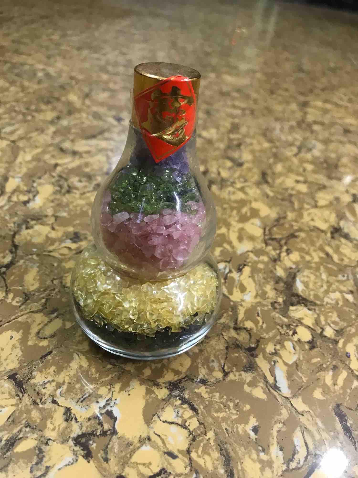 CÁI HỒ LÔ NHỎ NHỎ CAO 11CM ĐK 7CM ĐÁ THẠCH ANH TỰ NHIÊN 5 MÀU ĐỂ BÀN ĐỂ THU HÚT LỘC VÀO