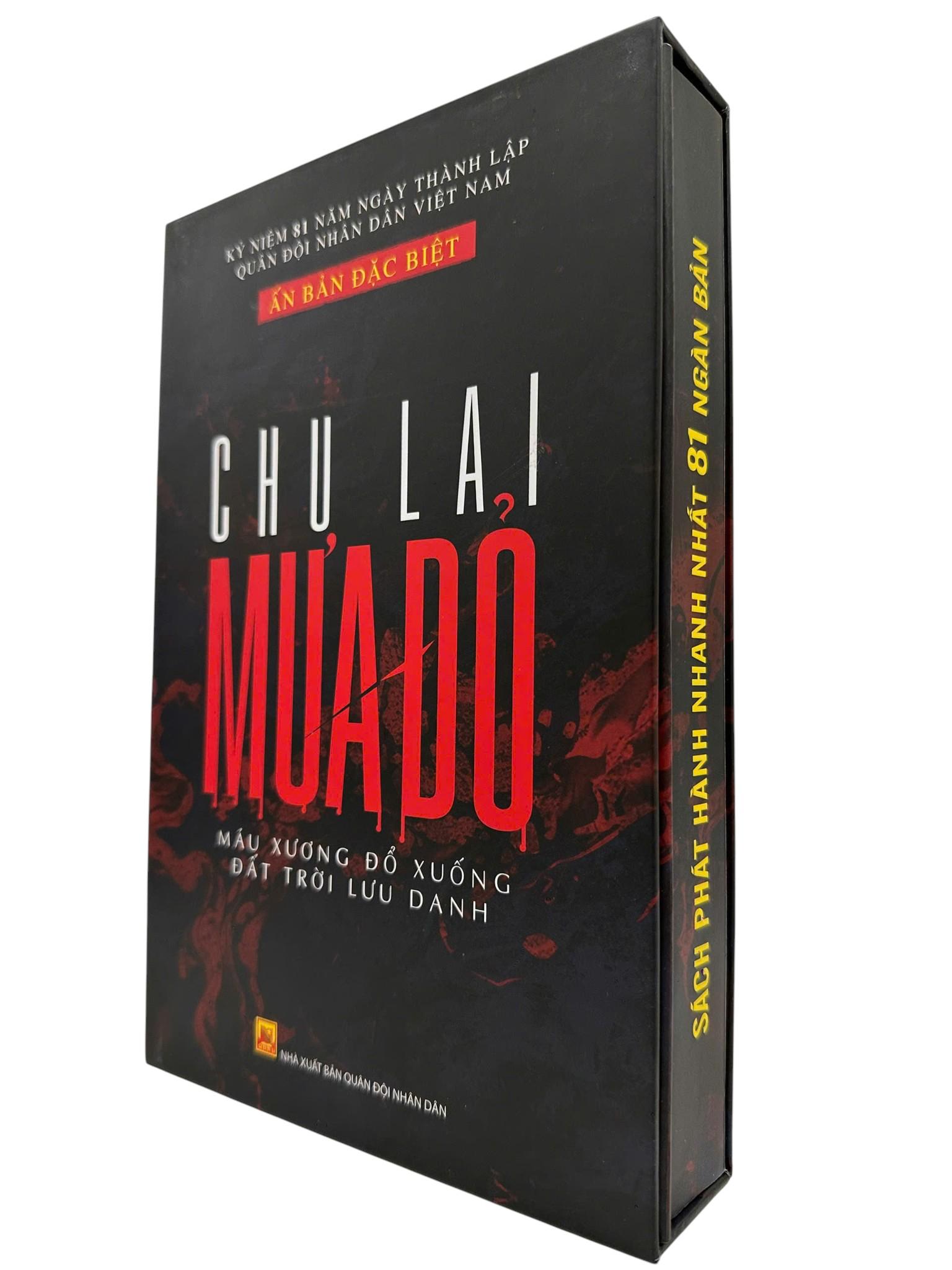 Sách Mưa Đỏ (Chu Lai) Ấn Bản Đặc Biệt Bìa Cứng - Kèm Hộp