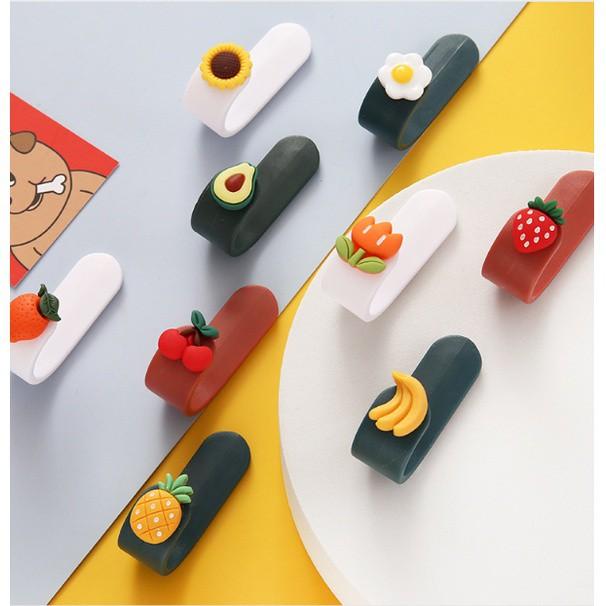 Móc treo đồ đính hoa quả siêu đáng yêu - Móc dính tường treo chìa khóa loại đẹp - Móc treo đồ không khoan tường