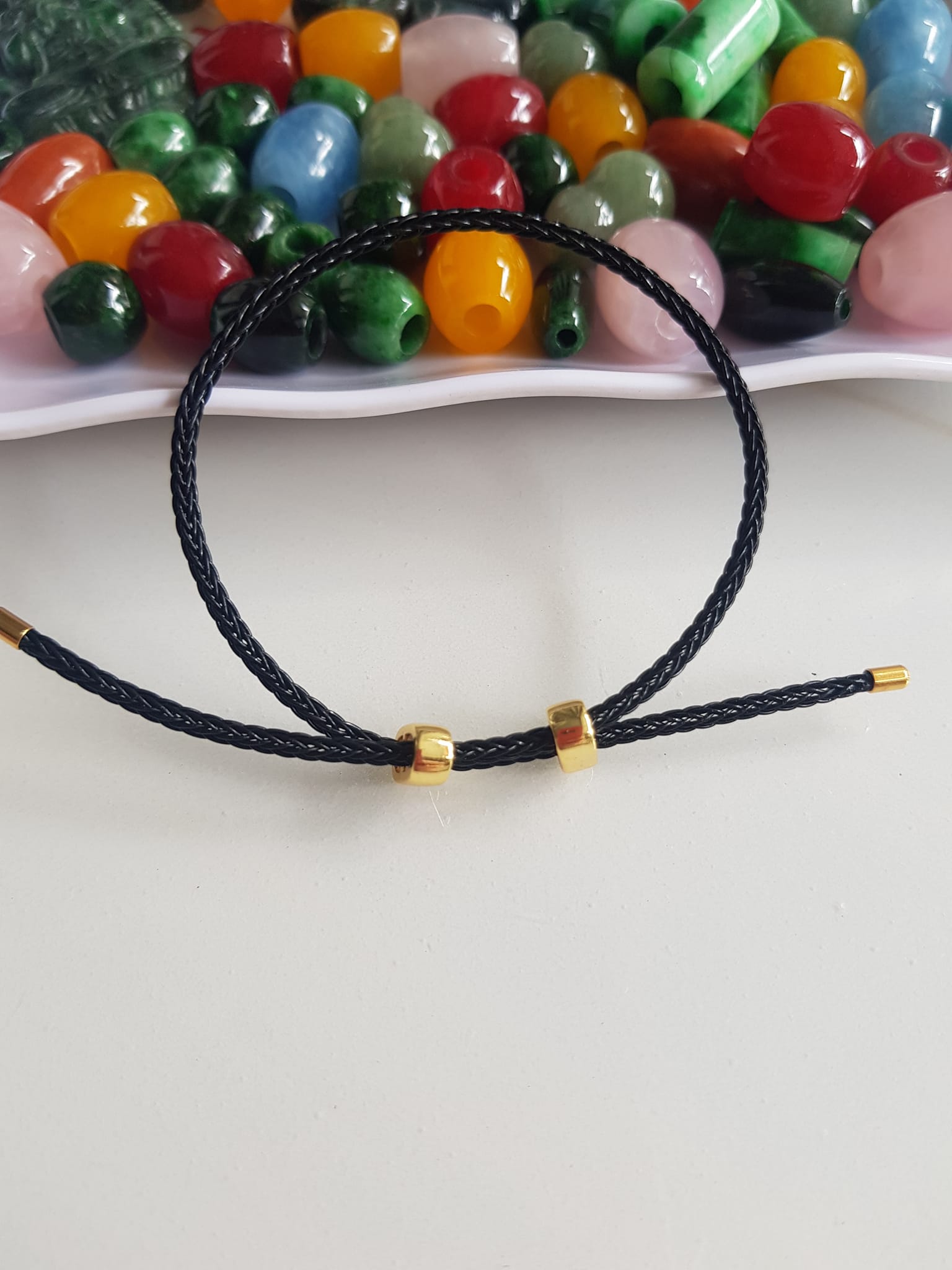 Dây thun ĐEN dẻo phối vòng tay hạt lu thống Size dây ĐEN 2mm Nữ đã có hạt lu thống thì đây chính là sợi dây thun phối với hạt lu thống đeo xinh ạ