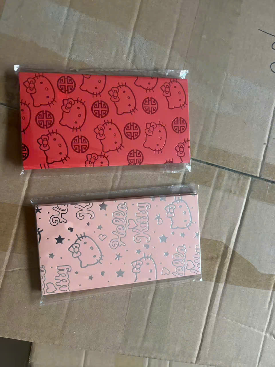 Set 30 Bao Lì Xì Hello Kitty Sanrio Màu Đỏ – Phong Bì Năm Mới Hình Mèo KT, Lì Xì Trẻ Em, Tiền May Mắn Lễ Tết - HÀNG CHÍNH HÃNG MINIIN