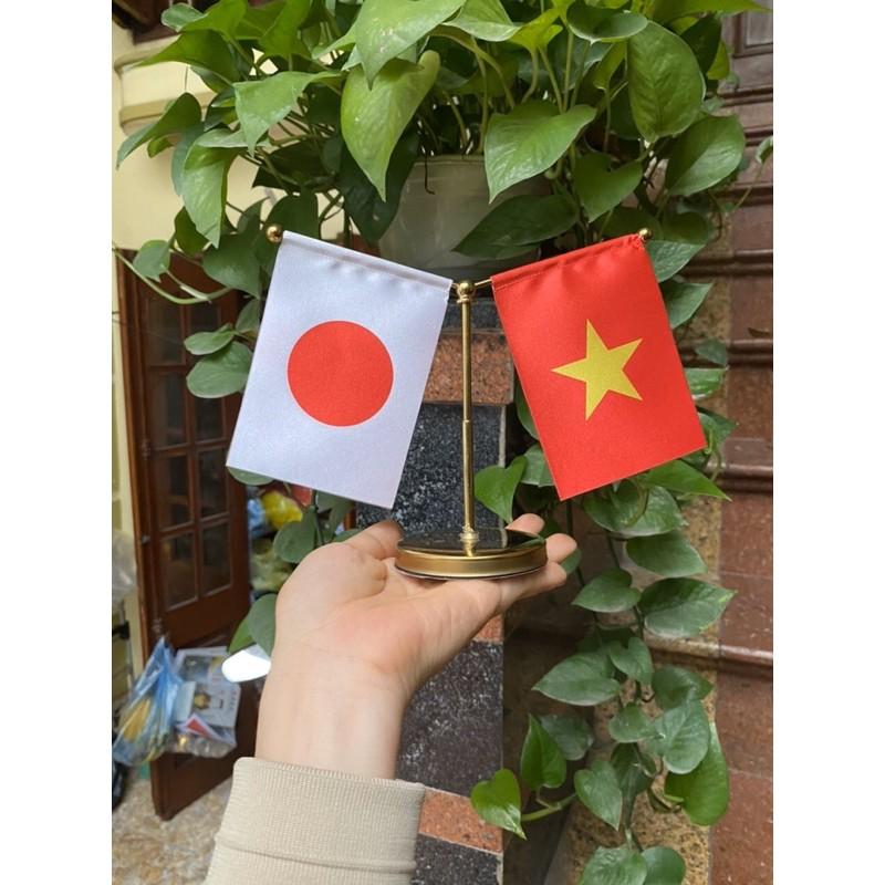 Cờ trang trí xe hơi