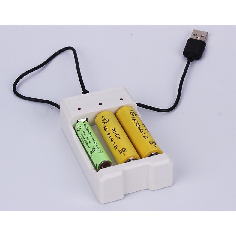 Bộ Sạc Pin Đa Năng 3 Khe Dùng Sạc Nhanh Cho Pin AA, AAA Nguồn Usb Tiết Kiệm Chi Phí Nhựa Cao Cấp Nhỏ Gọn Tiện Dụng