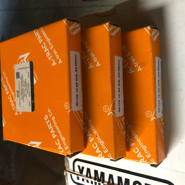 Bạc séc măng ARROW máy Yanmar Kubota TS50 TS70 TS105 ER65 RK125