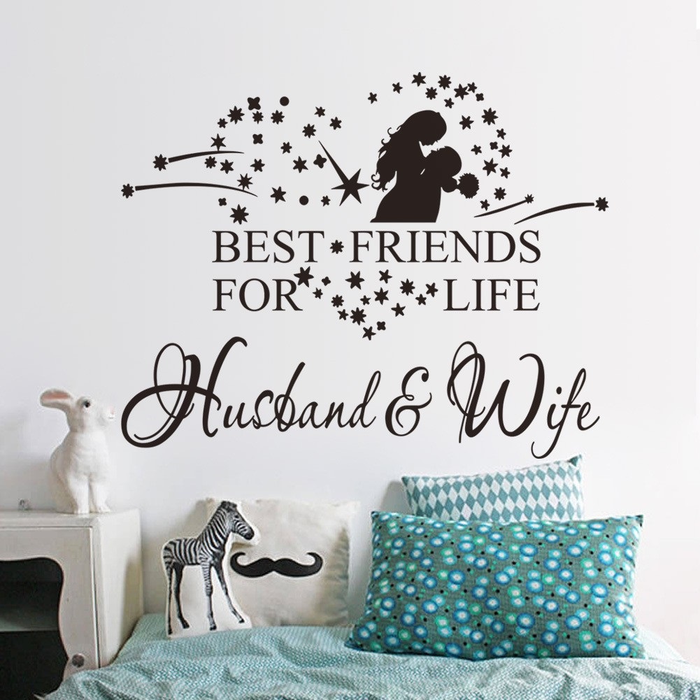 Decal dán tường tình yêu vợ chồng lãng mạn và ý nghĩa