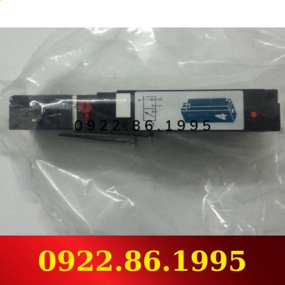 Giá Tốt + Van Từ Khí Nén Đảo Chiều Burkert 5470 G 4.0 Hai Vị Trí Bốn Chiều DC24V hàng mới