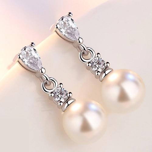 Bông tai ngọc tòng ten đá nhân tạo BHBT77
