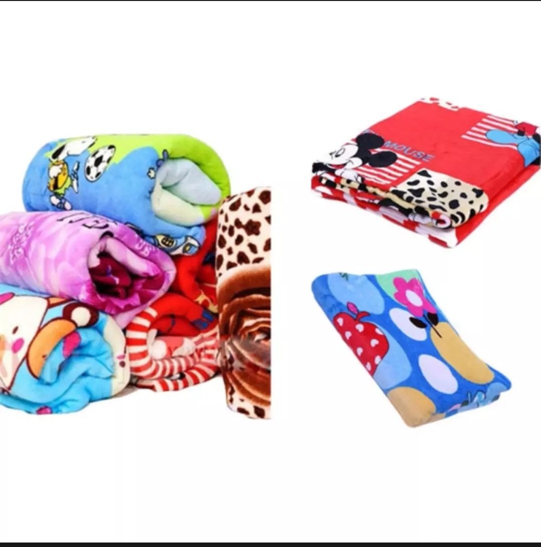 Mền lông 1m6x2m cao cấp, màu sắc đa dạng, sợi lông mềm mịn, không bị nóng bức